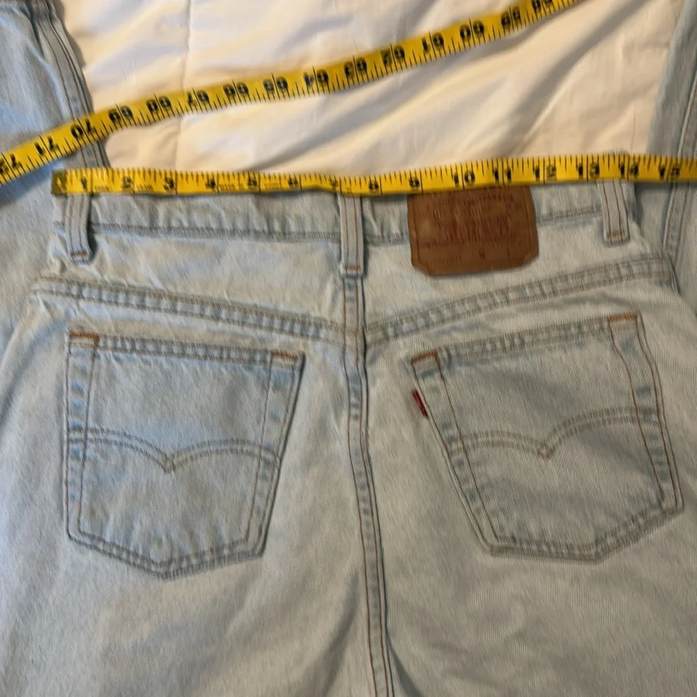 Vintage 90’s 🇺🇸Made in USA Light Wash Levi’s - Picture 3 of 9